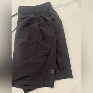 Lululemon Shorts Size Large